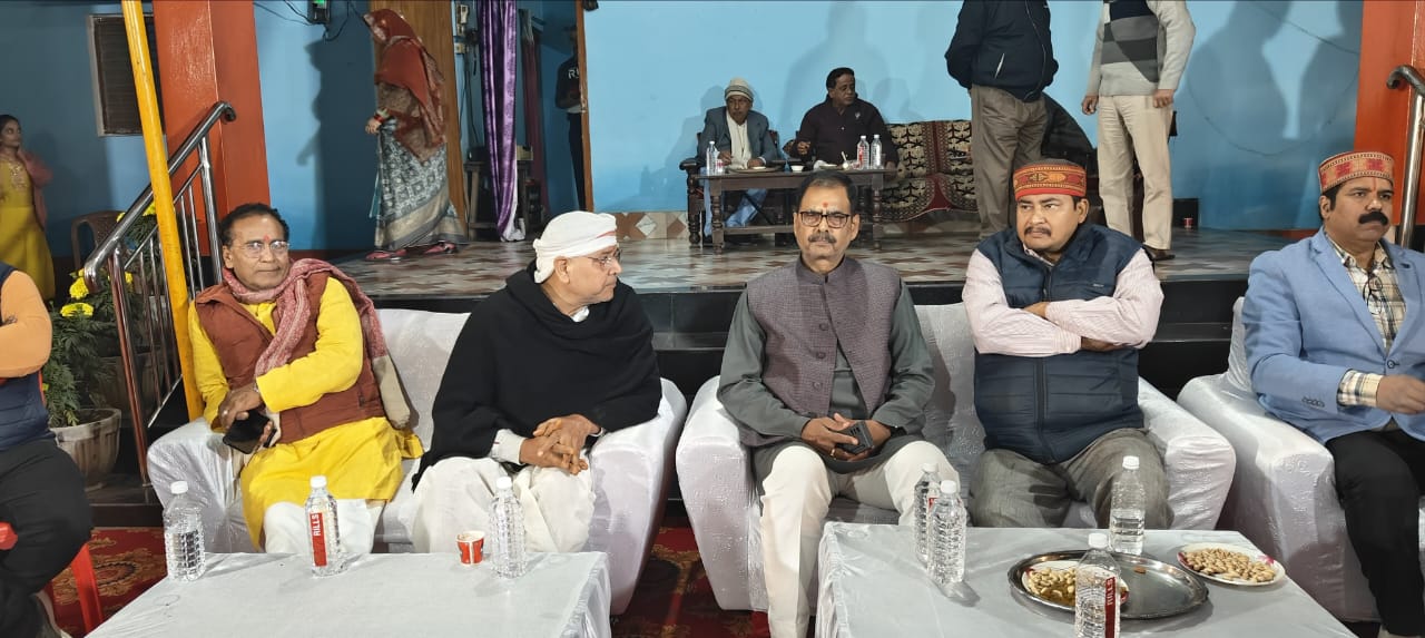 व्यक्ति विशेष : “चंद्र किशोर” ! श्रद्धा सुमन अर्पण करने पहुंची दिग्गज हस्तियां