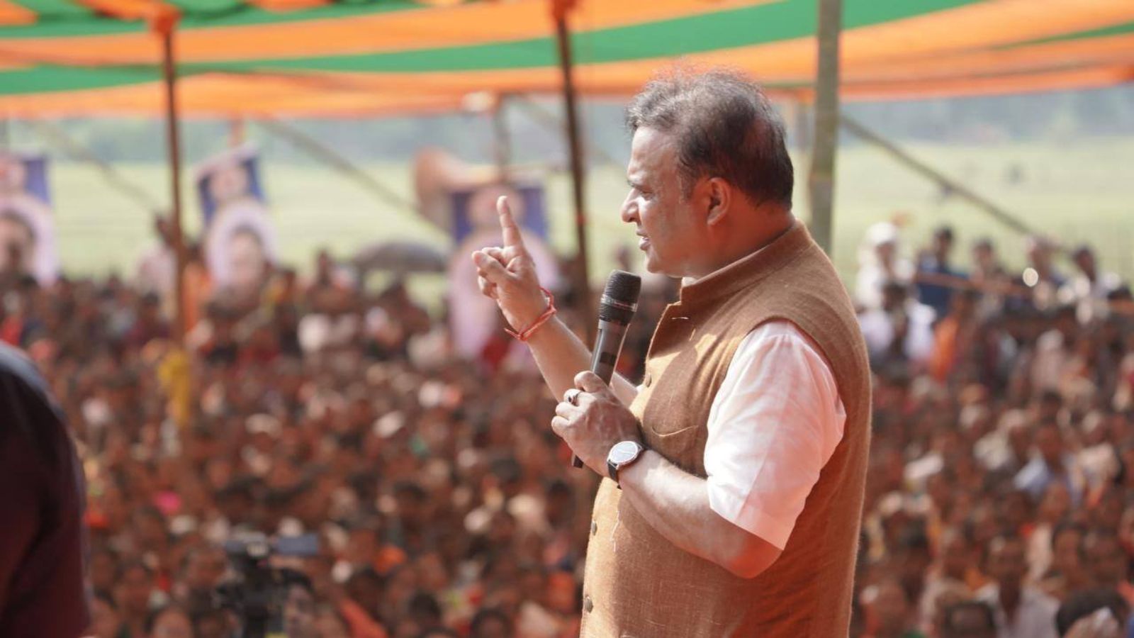 ‘इज्जत से समझौता’ कर कॉन्ग्रेस सरकार में महिलाओं को मिलती थी नौकरी: असम CM सरमा का दावा, विरोध पर कहा- जाकर जाँच कमीशन का गला पकड़ो