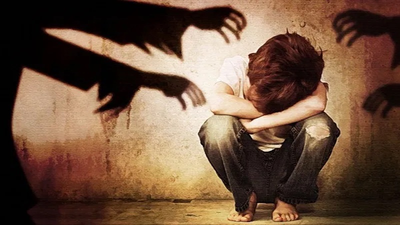 मैं रोता रहा, वह जबरन मेरे कपड़े उतारते रहा, किसी ने मदद नहीं की… मदरसों के इन बच्चों की सुनेगा कौन? ‘दीनी तालीम’ देने वाले मौलवी ही कर रहे हैं यौन शोषण