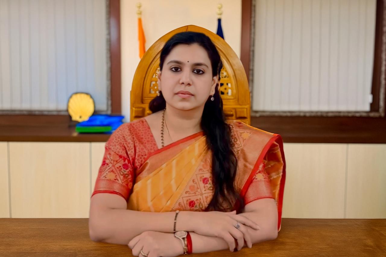 जिलाधिकारी दिव्या मित्तल ने की अपील – सभी किसान समय पर कराएं रजिस्ट्री