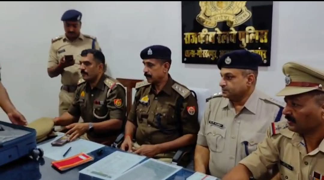 चुनाव से पहले काले धन की बड़ी खेप पकड़ी गई