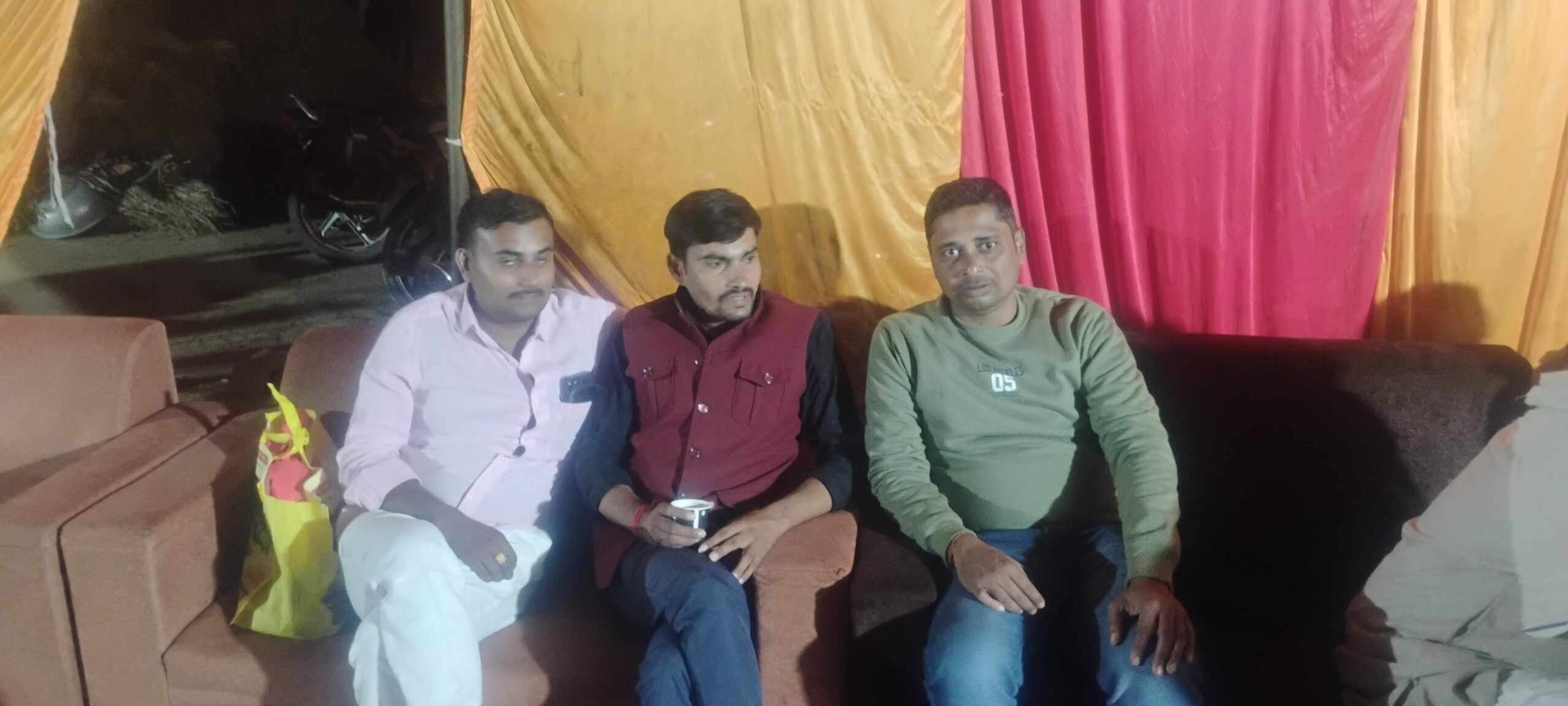 मंगरावां में पहुंचे नैशनल करप्शन कंट्रोल के स्टेट प्रेसिडेंट